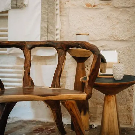 Отель Yours Trulli Мартина-Франка