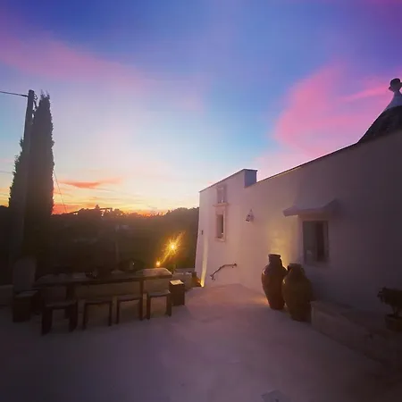 Yours Trulli Отель *